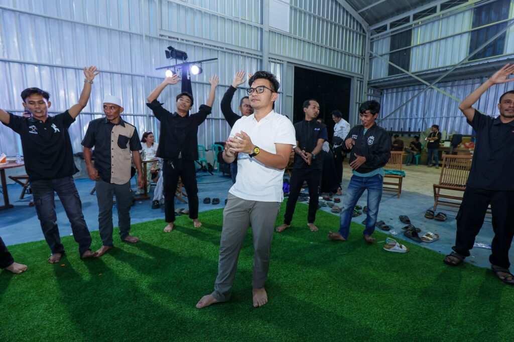 Instagram post from fardakreasi. This post is in position 3.