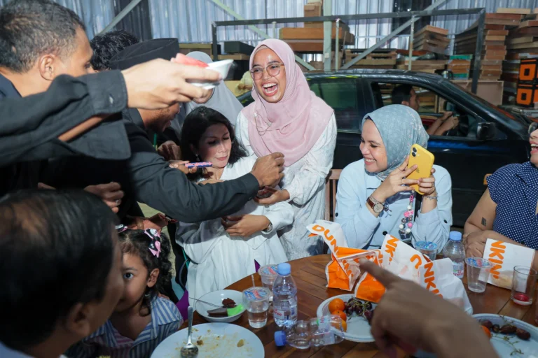 Instagram post from fardakreasi. This post is in position 5.